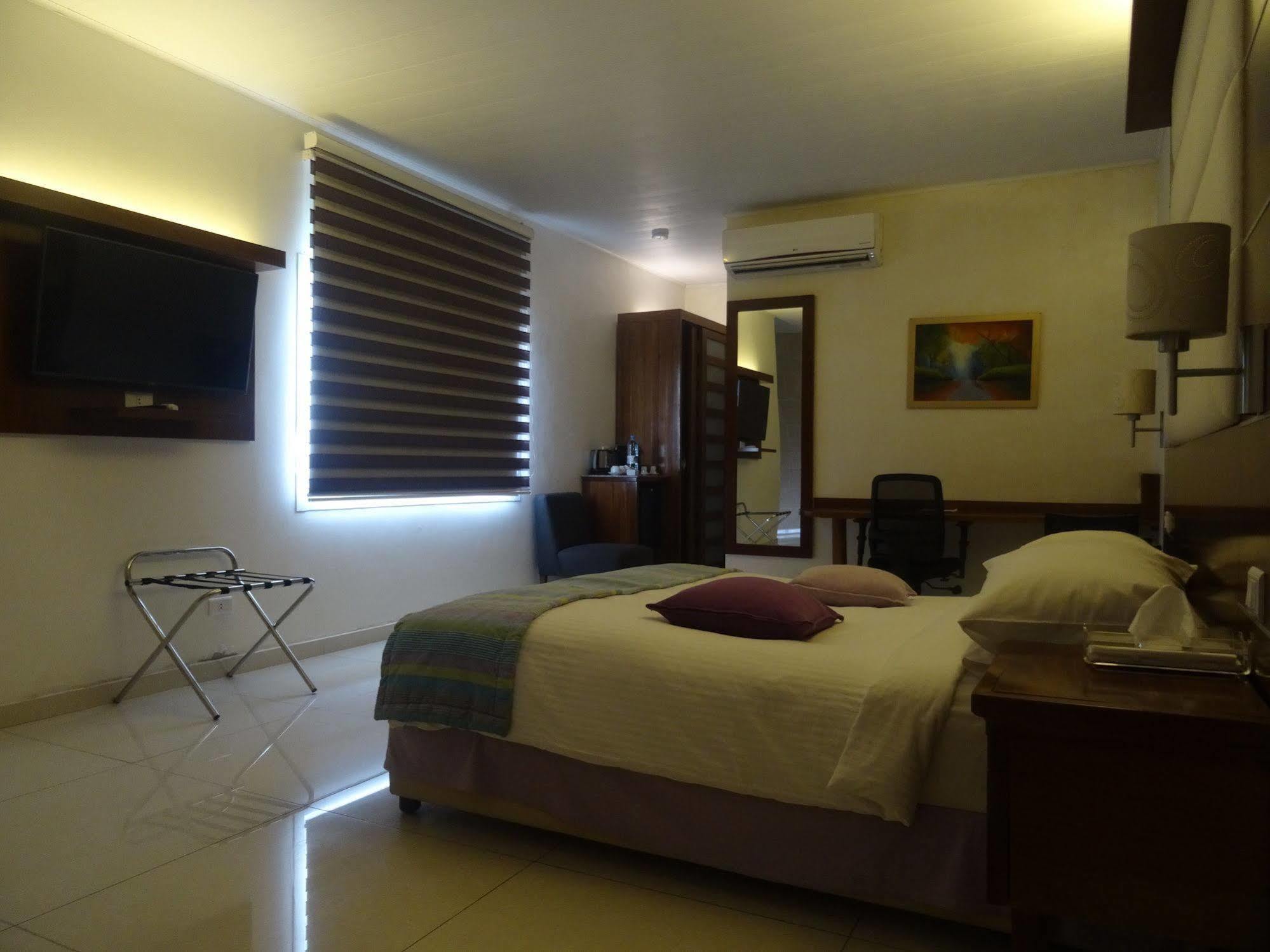 The Hub Hotel New England Εξωτερικό φωτογραφία